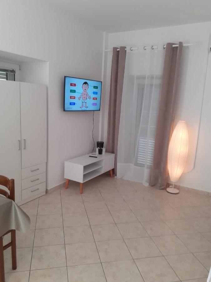 Apartments Vinea Baška Voda Buitenkant foto