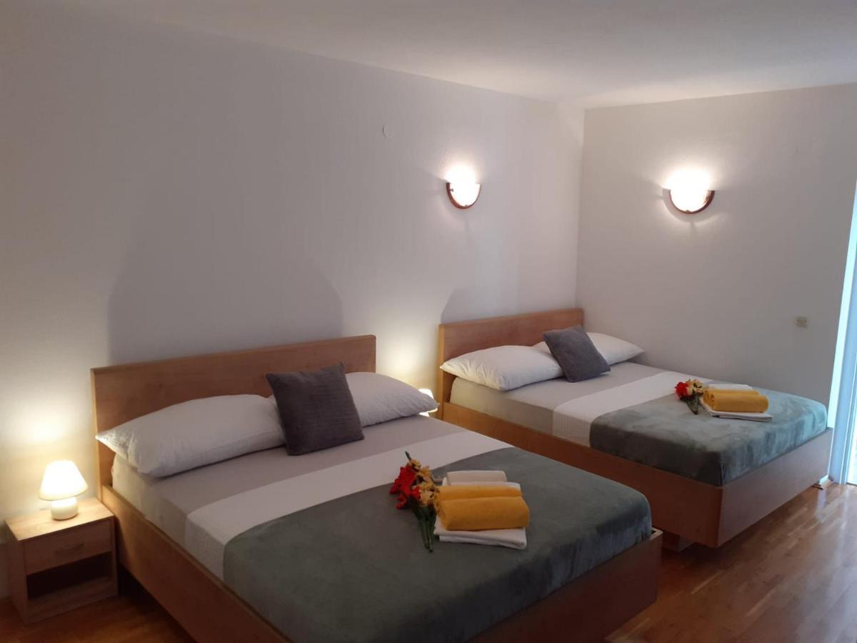 Apartments Vinea Baška Voda Buitenkant foto